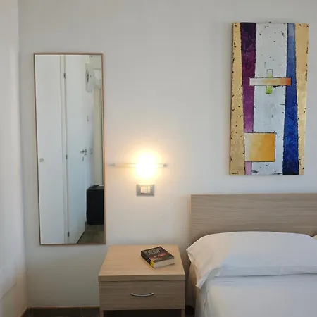 Frühstückspension Torrefano 4*